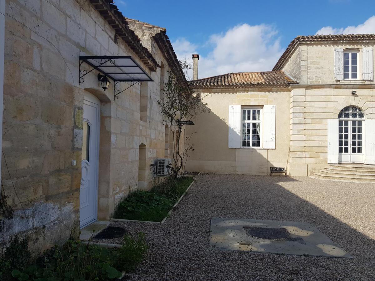 Hotel Domaine Du Chauvet Sainte-Eulalie  Exterior foto